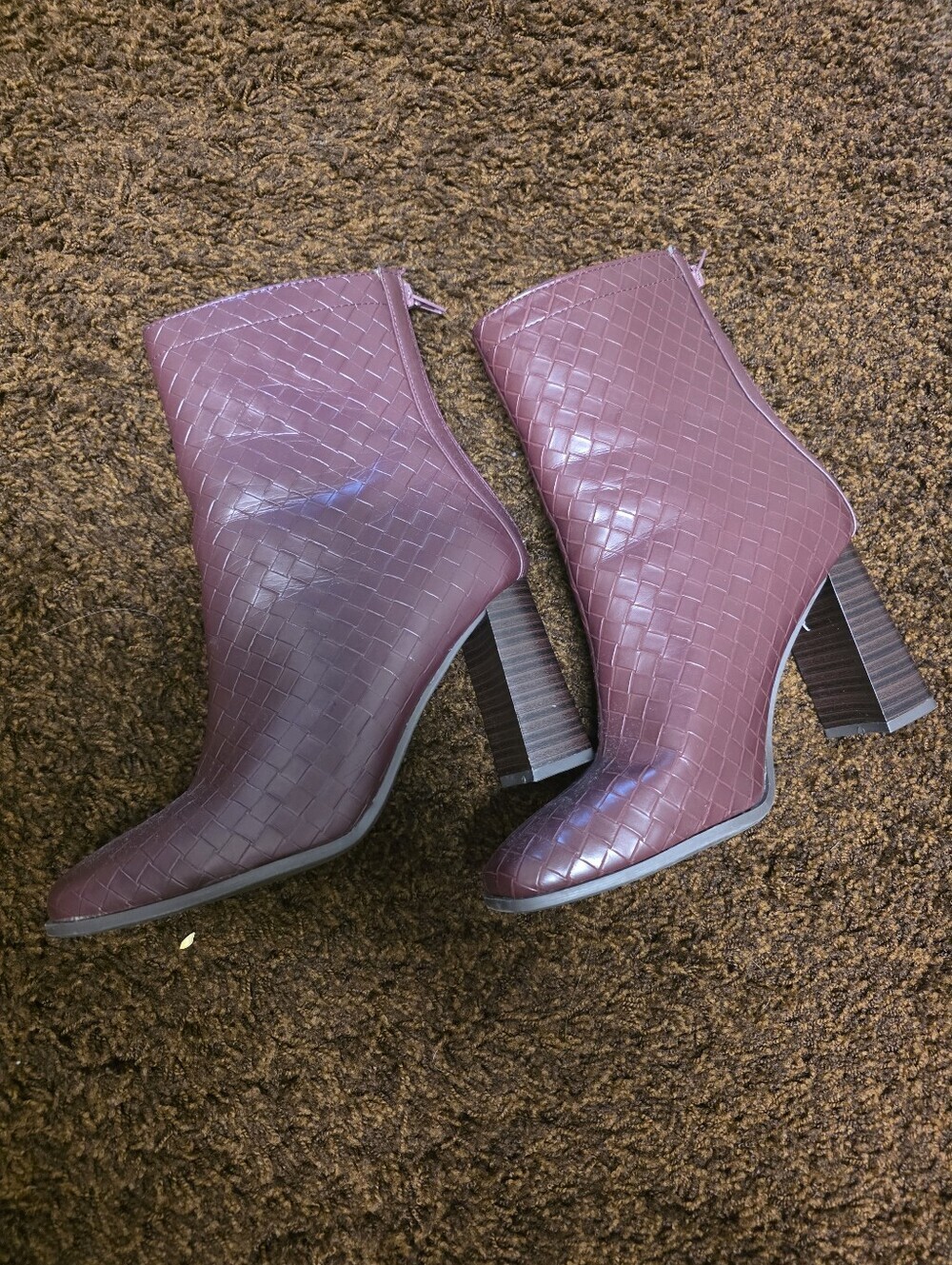Women’s Woven Ankle Boots in Maroon